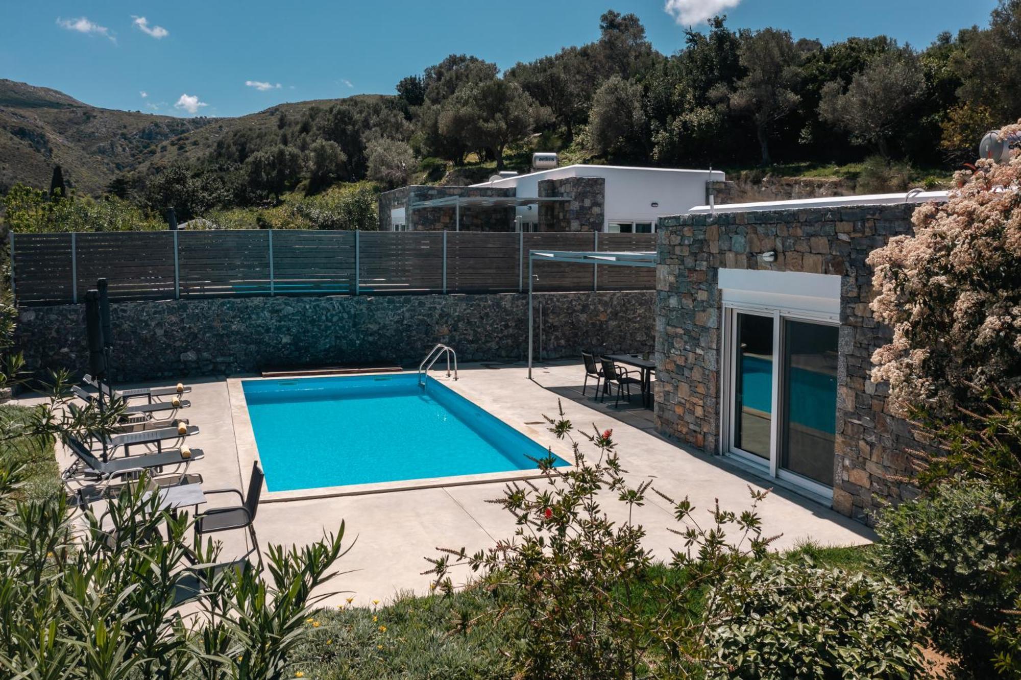 Kalostous Αγία Τριάδα Εξωτερικό φωτογραφία